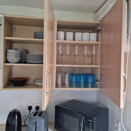 2 Bedroom Cozy Chambers With Free Parking Διαμέρισμα Λιντς