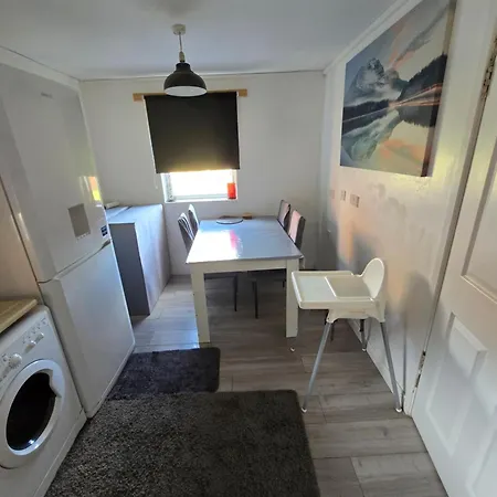 Apartment 2 Bedroom Cozy Chambers With Free Parking Leeds (West Yorkshire)