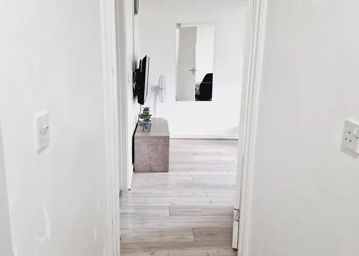 Apartamento 2 Bedroom Cozy Chambers With Free Parking Leeds (West Yorkshire)