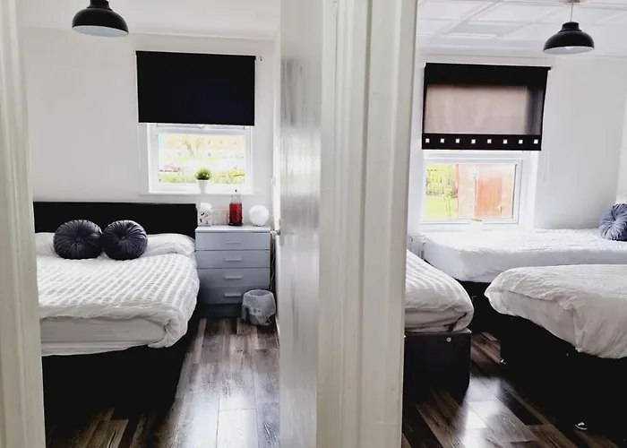 2 Bedroom Cozy Chambers With Free Parking Apartment Leeds (West Yorkshire)