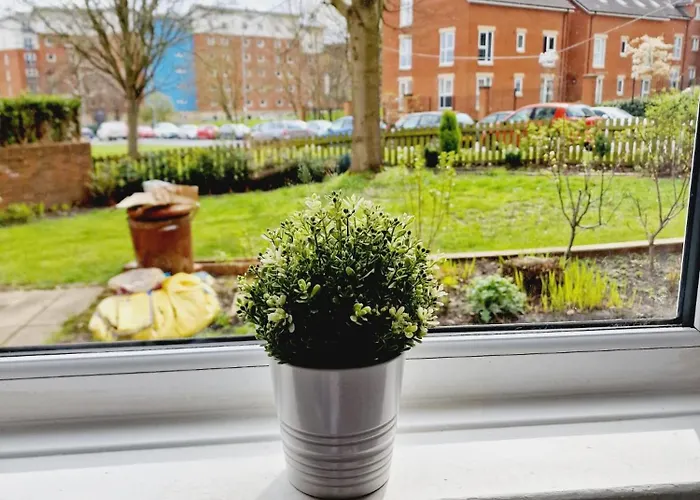 2 Bedroom Cozy Chambers With Free Parking Leeds (West Yorkshire)